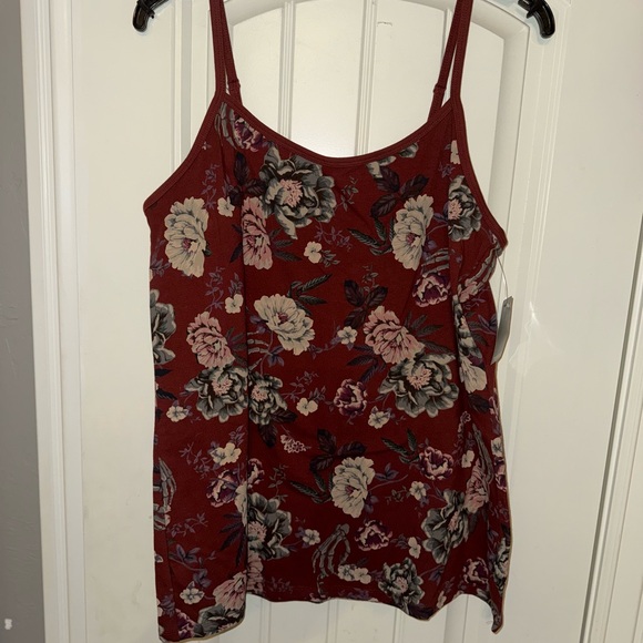 torrid Tops - NWT Torrid Burgundy Floral Camisole sz 2 (18/20)